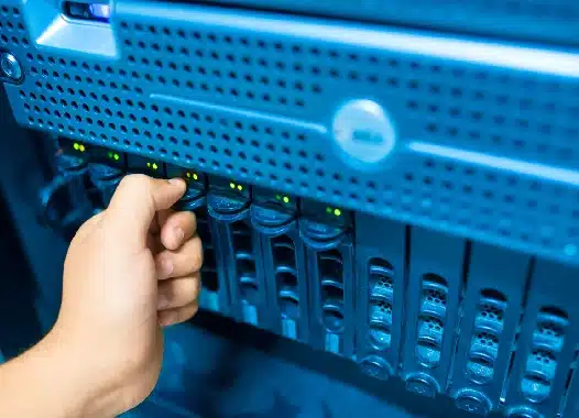 Szervereszköz karbantartása